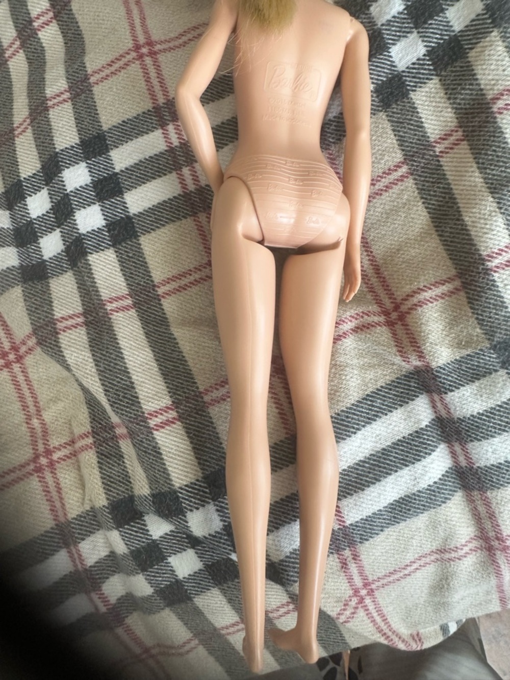 Barbie doll - Picture 5 of 5
